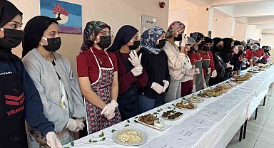 Tescilli Çermik biberinden 41 çeşit yemek yaptılar