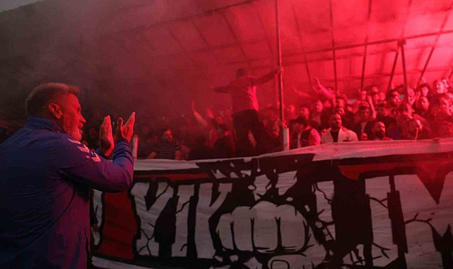 Thorsten Fink: "Cumartesi günü bir şehir, bir şehre karşı olacak"