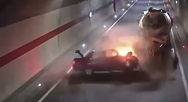 Trabzon'daki tüneldeki kaza kamerada