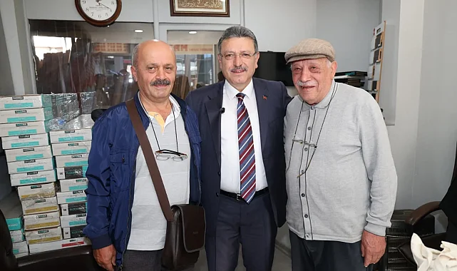 Trabzon'da Başkan Genç esnaf ve vatandaşlarla buluştu