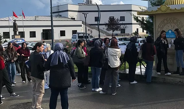 Trabzon'da Büyükşehir'den öğrencilere destek