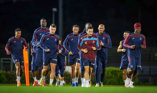 Trabzonspor'da Samsunspor mesaisi sürüyor