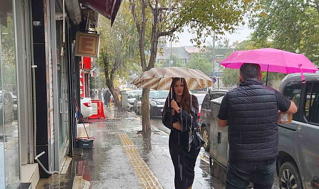 Tunceli'de sağanak yağış etkili oldu