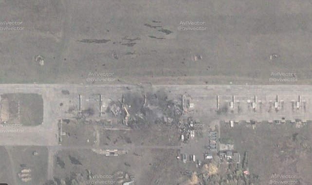 Ukrayna: "Voronezh'deki hava üssünde 6 Rus Su-34M askeri uçağı imha edildi"