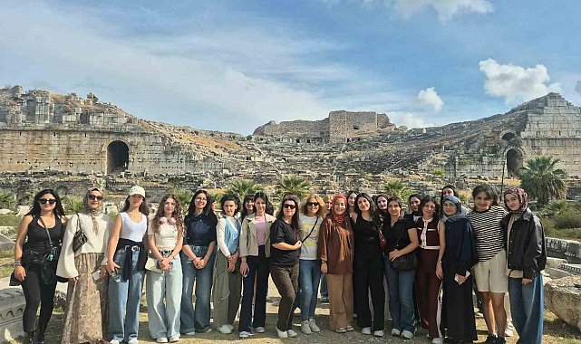 Üniversite öğrencileri Didim ve Milet'in tarihi mirasını keşfetti