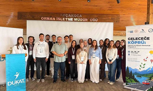 Üniversite öğrencileri mezunlarla deneyimlerini paylaştı