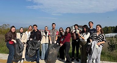 Üniversiteli gençlerden Sinop'ta doğaya anlamlı dokunuş
