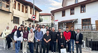 Üniversitelilerin dersliği bu kez tarihi mekanlar oldu