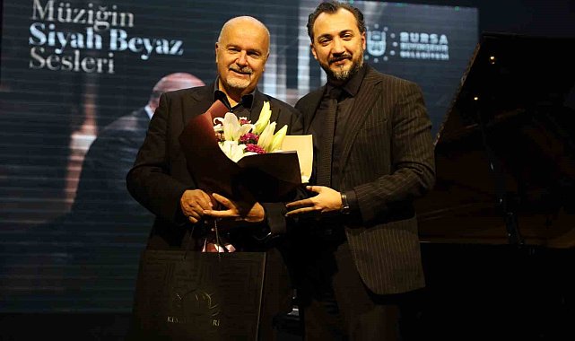 Ünlü piyanist Bursa'da müzikseverlerle buluştu