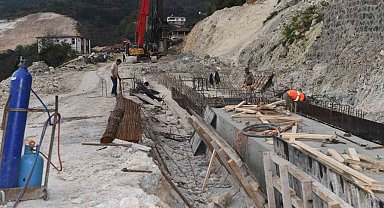 Ünye-Akkuş-Niksar yolu yılbaşına kadar ulaşıma açılacak
