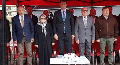 Uşak'ta Fevzi Dülgeroğlu Aile Sağlığı Merkezi törenle açıldı