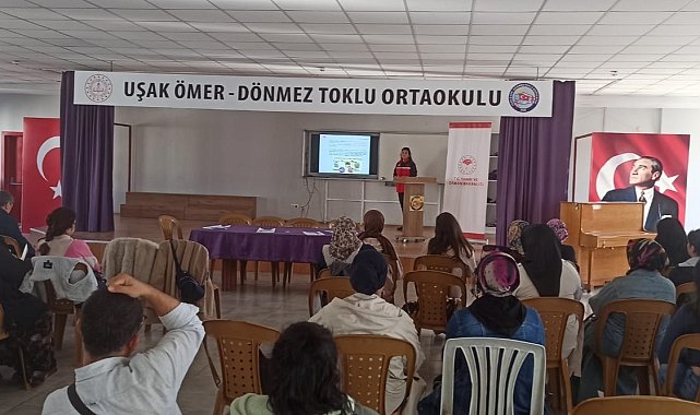 Uşak'ta okul kantini işletmecilerine hijyen eğitimi verildi