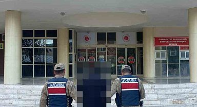 Uyuşturucudan aranan şahıs yakalandı