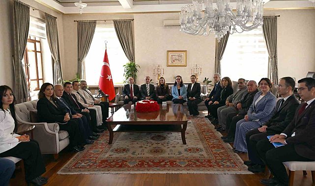 Vali Özkan muhtarların taleplerini dinledi