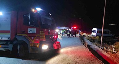 Van'da iki servis minibüsü çarpıştı: 8 yaralı