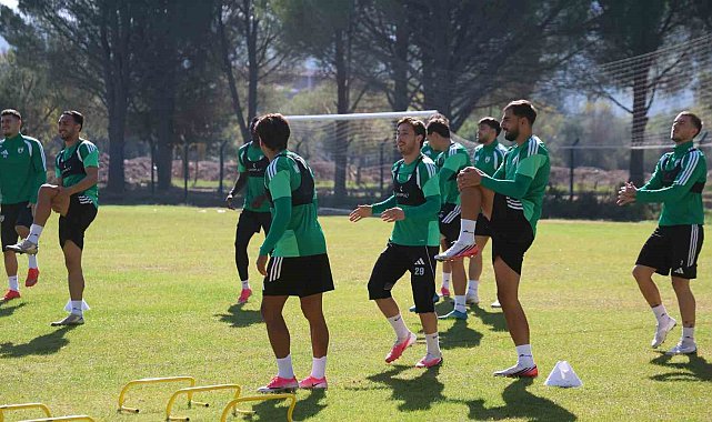 Yalçın Koşukavak: "İstanbulspor karşısında galibiyet umut ediyorum"