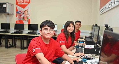 Yapay zekâ çağında dijital refah için genç fikirler AI Startup Studio'da buluşuyor
