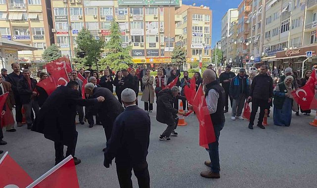 Yaşlılar Günü Balıkesir'de renkli görüntülerle kutlandı