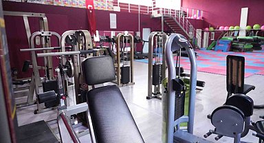 Yenişehir Belediyesi Kadın Spor Salonu hizmete açıldı