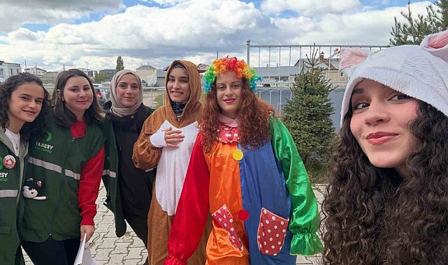 Yeşilay'dan Selim'de öğrencilere kitap ve farkındalık buluşması