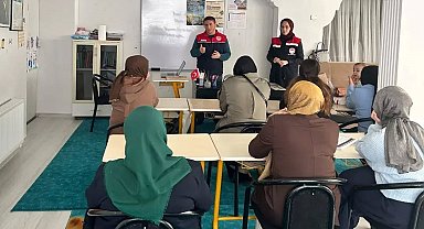 Yığılca'da üreticilere tarımsal destek ve kokarca mücadelesi anlatıldı