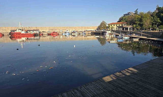 Zonguldak Limanı'nda çevre kirliliği dikkat çekti