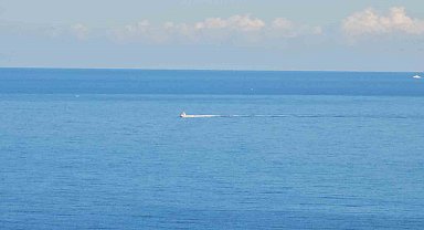 Zonguldak'ta balık tutmak için geldiği kayalıklarda kaybolan kişiyi arama çalışmaları 4. gününde
