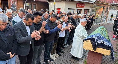 Zonguldak'ta çöken binada hayatını kaybeden yaşlı kadın son yolculuğuna uğurlandı